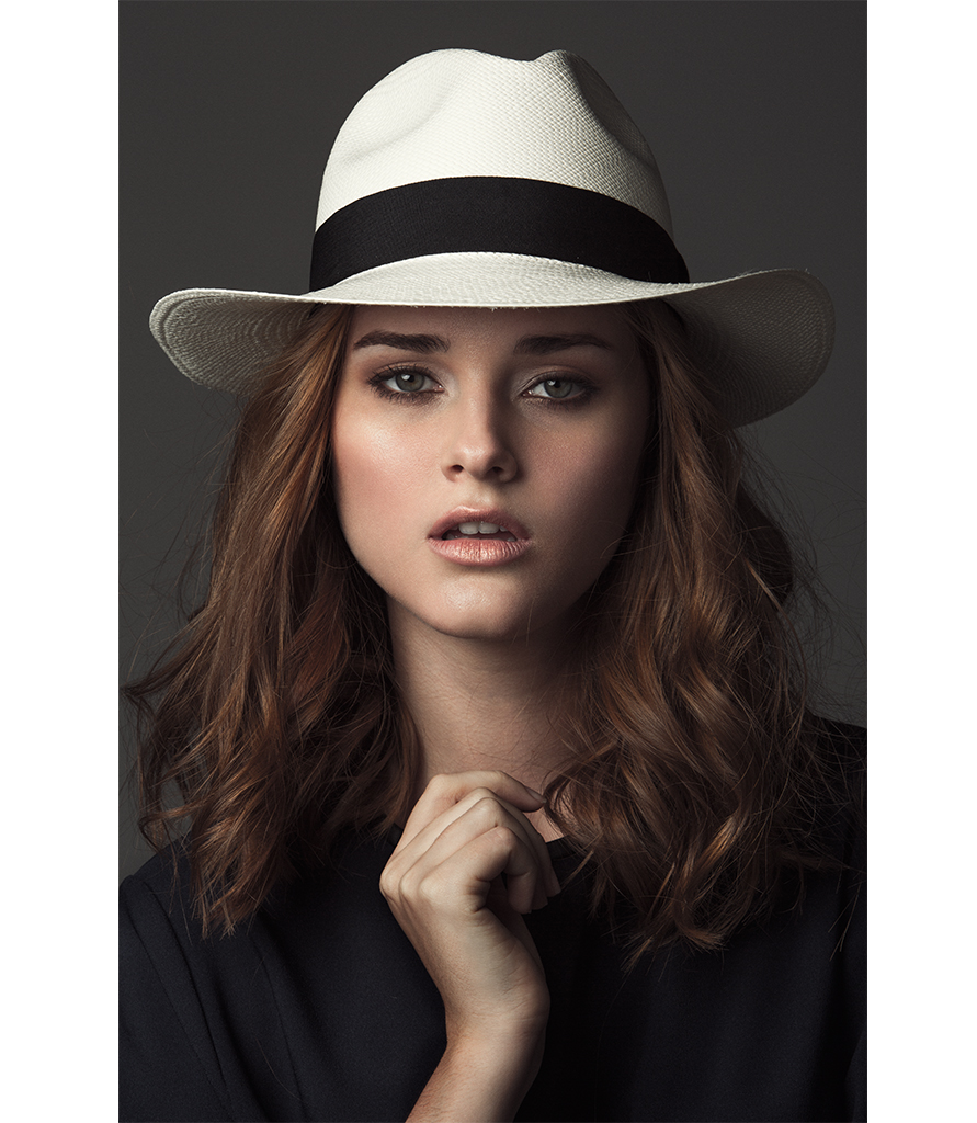 Classic Fedora White by G.VITERI - The most instagrammable straw hats